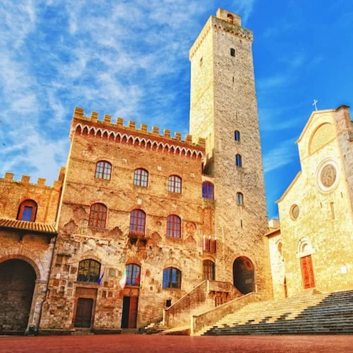 Duomo di San Gimignano 2026 – Visita e Audioguida in Toscana