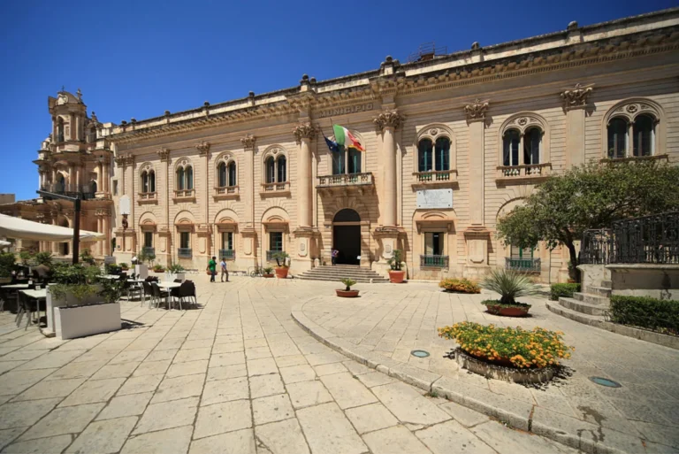 Mostra de Chirico a Scicli 2026