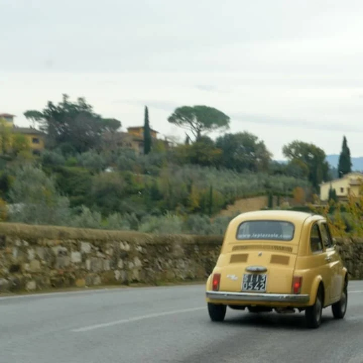 Tour in Fiat 500 d’epoca a Firenze e Toscana 2026