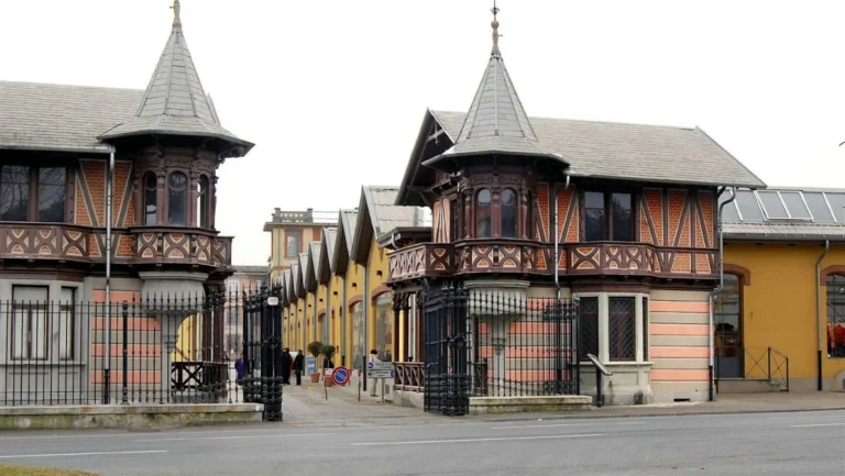Evento a Collegno 2025: Alla Scoperta del Villaggio Leumann